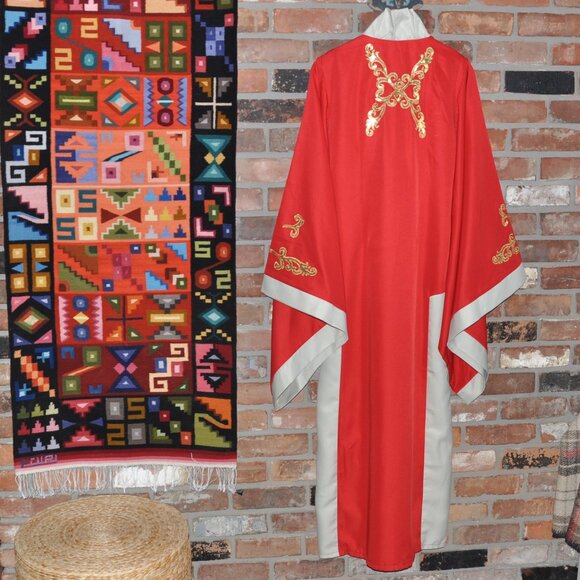 Japanese (?) Kimono Red & Tan Robe Uchikake Gold Sequin Ruffle Neckline - Picture 6 of 8